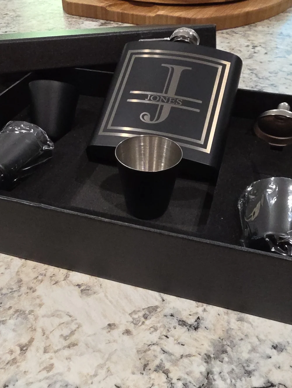 Black Stainless Steel Hip Flask Gift Set